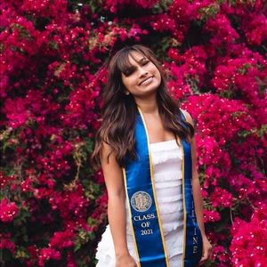 Meet your Posher, Sanya